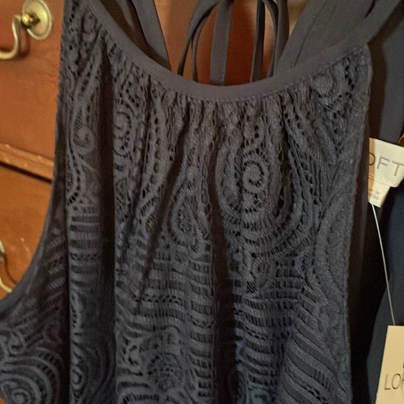 NWT Navy Lace LOFT Halter Top Lined - Picture 4 of 16